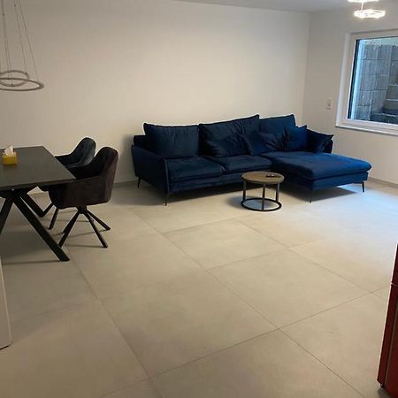 Charmante Ferienwohnung-Neubau- タウヌスシュタイン エクステリア 写真