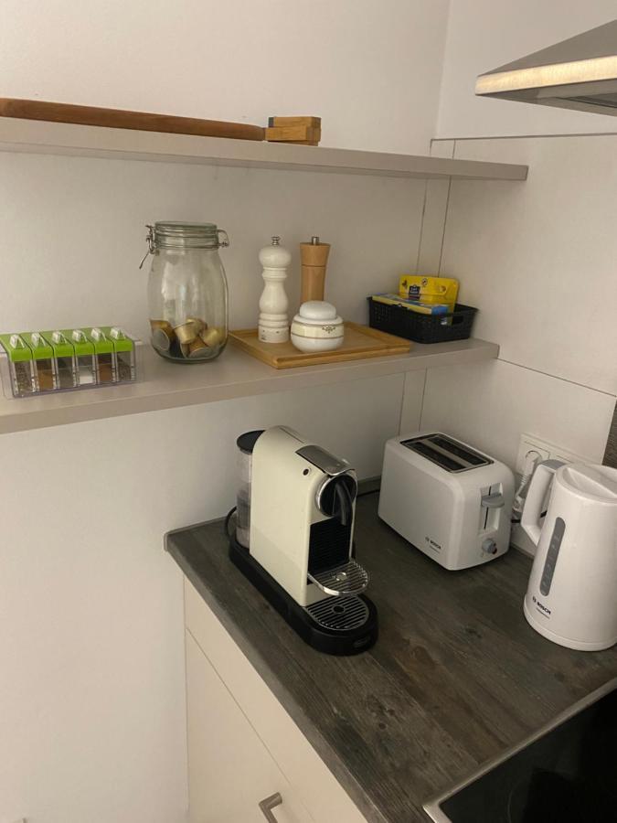 Charmante Ferienwohnung-Neubau- タウヌスシュタイン エクステリア 写真